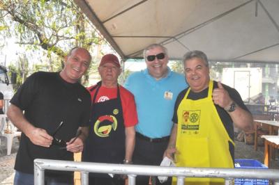 Galeto Solidário Rotary Club de Tubarão Sul 2017